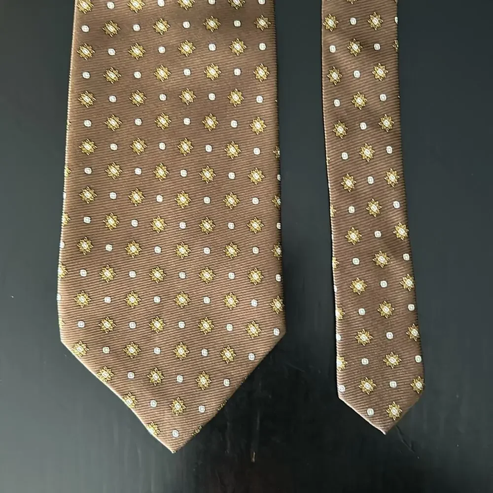 Bijoux Terner Cappuccino Brown Silk Tie, Gold & White Pattern, Perfect for Fall